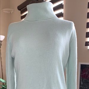 Soft green turtleneck